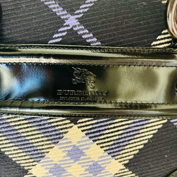 Burberry Blue Label Black Patent Leather/Canvas Women's Handbag - Picture 14 of 16